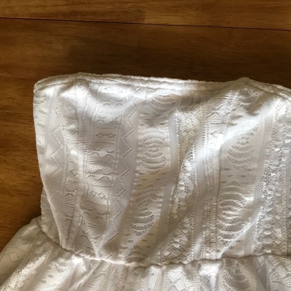 White strapless sundress - Picture 2 of 3